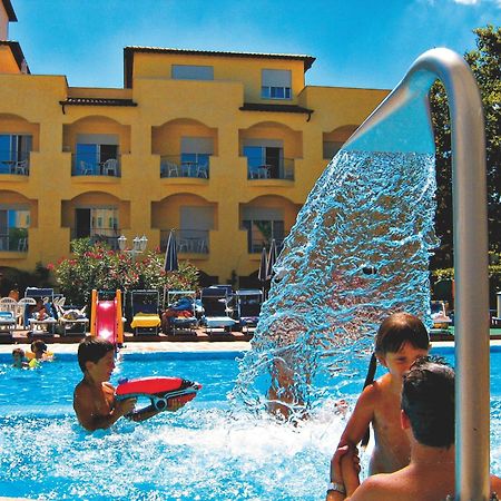 Hotel Sport&Residenza Cesenatico Esterno foto