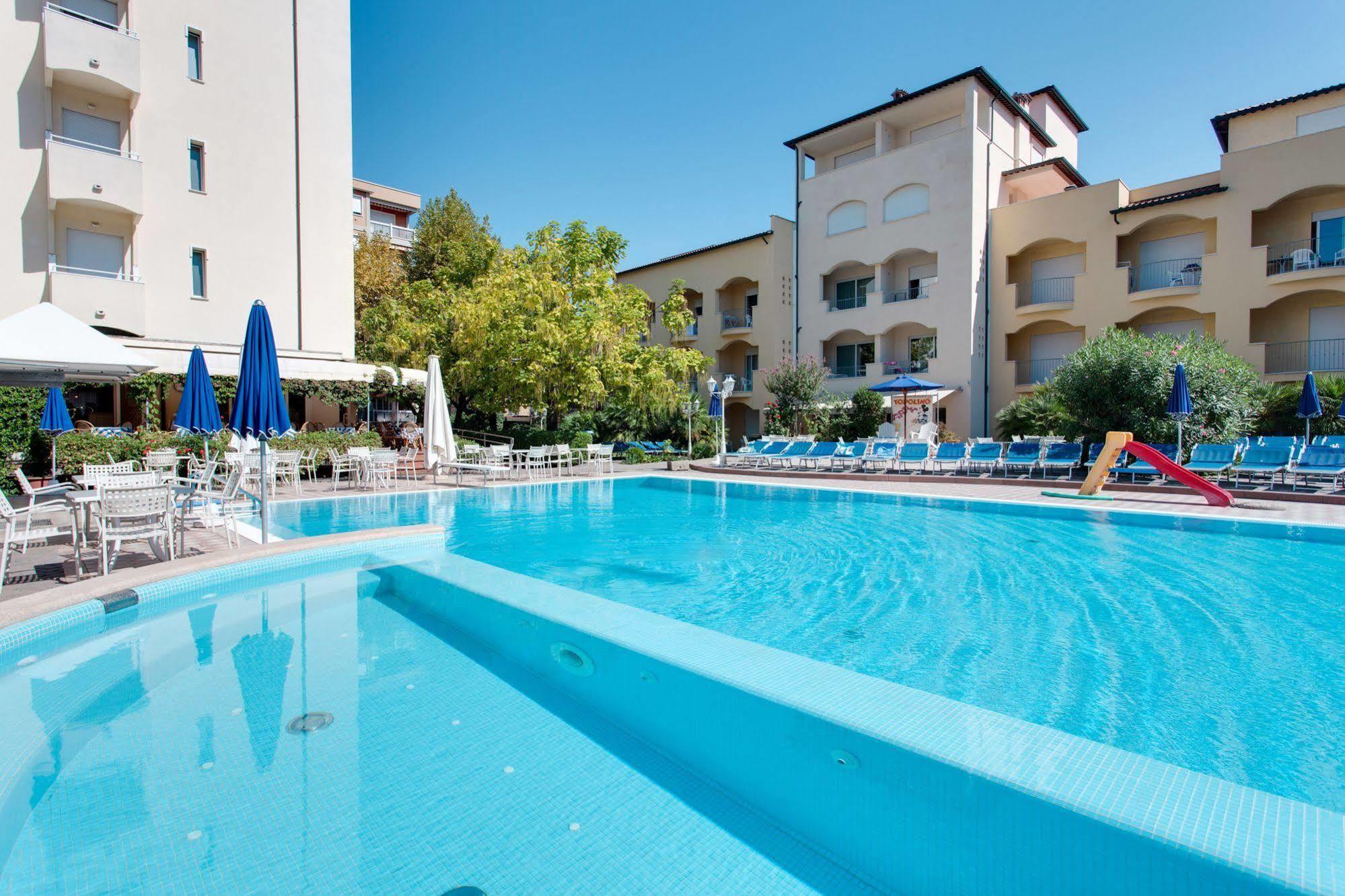Hotel Sport&Residenza Cesenatico Esterno foto
